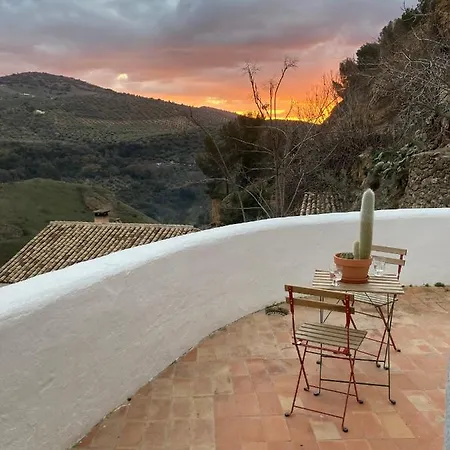 Casillas De La Villa: Solea Montefrío